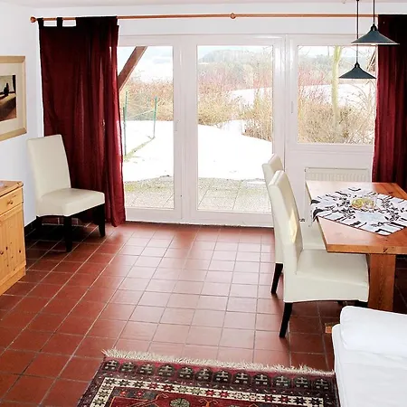 Feriendorf Schlossberg 100w Nyaraló *